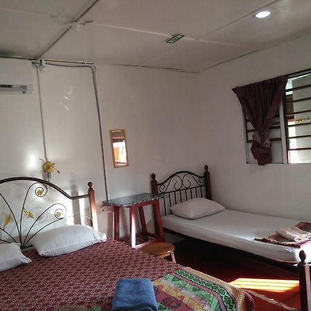 Hotel Nazri Nipah Camp Pangkor Kampung Teluk Nipah Camera foto