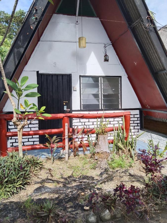 Hotel Nazri Nipah Camp Pangkor Kampung Teluk Nipah Esterno foto